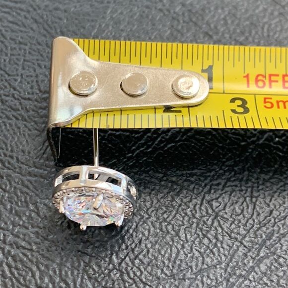 Men’s Cubic Zirconia Silver Tone Round Hip Hop Iced Out CZ Stud Earring Pair NEW - Picture 9 of 9